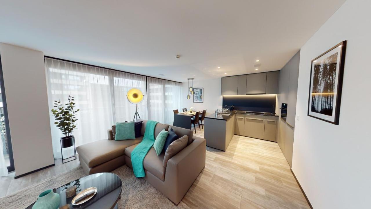Spacious 1 Bedroom Apartment With Balcony Zürich Kültér fotó